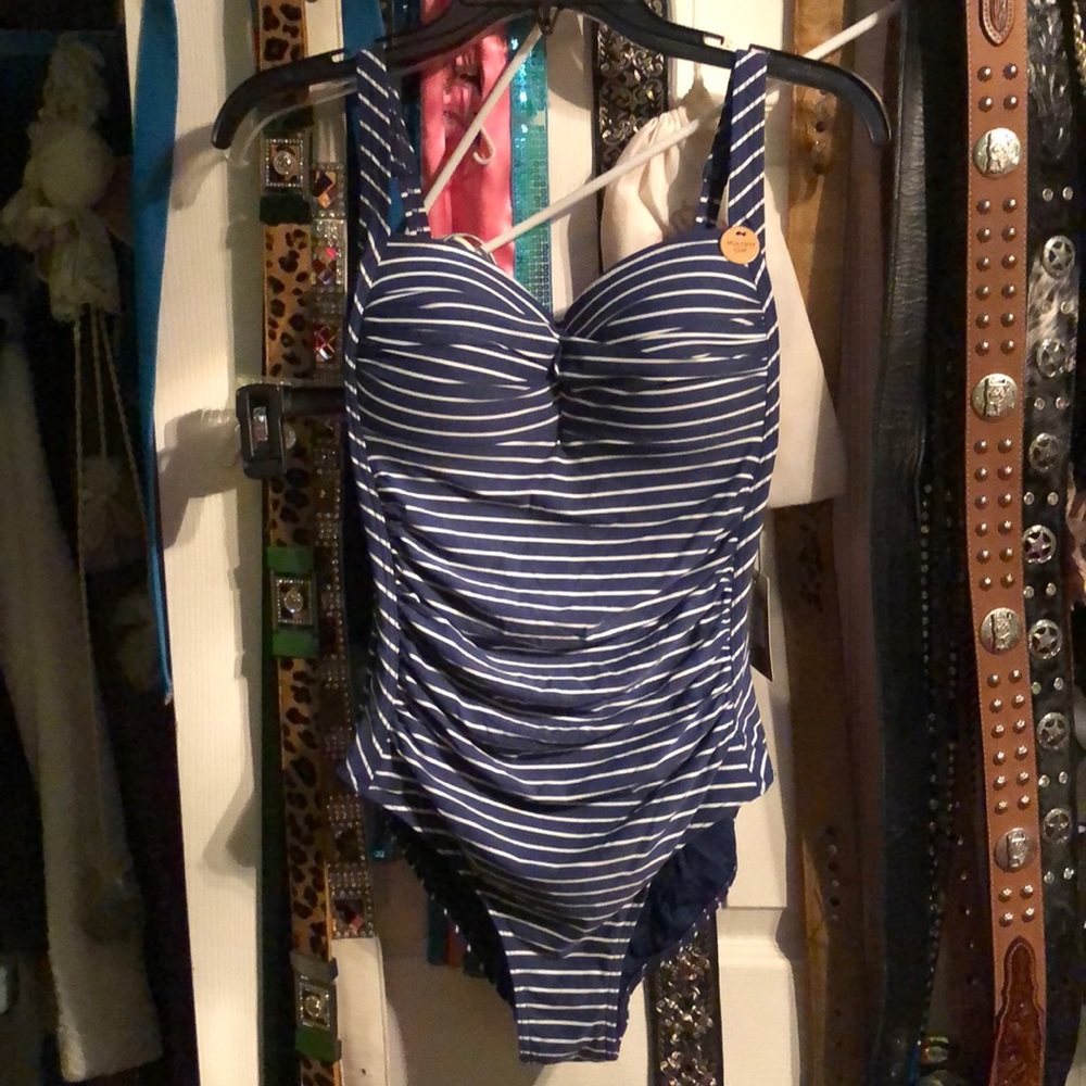 One piece swimsuit
